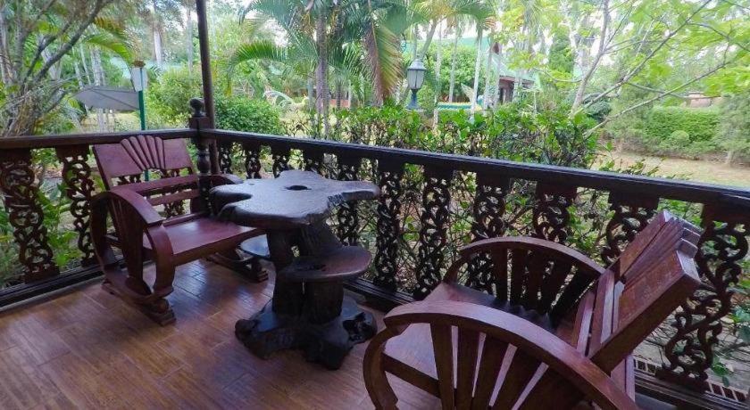 Chiangsan Goldenland Resort Чианг Сеeн Екстериор снимка