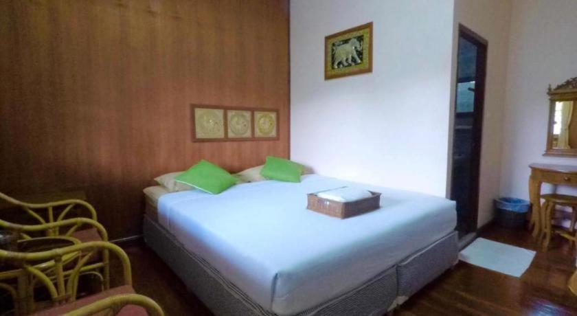 Chiangsan Goldenland Resort Чианг Сеeн Екстериор снимка